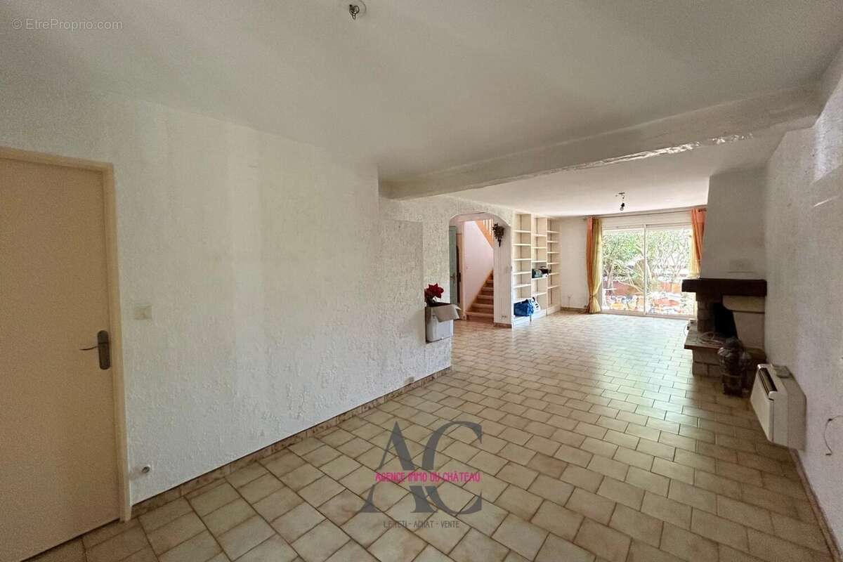 Maison à LA FARLEDE
