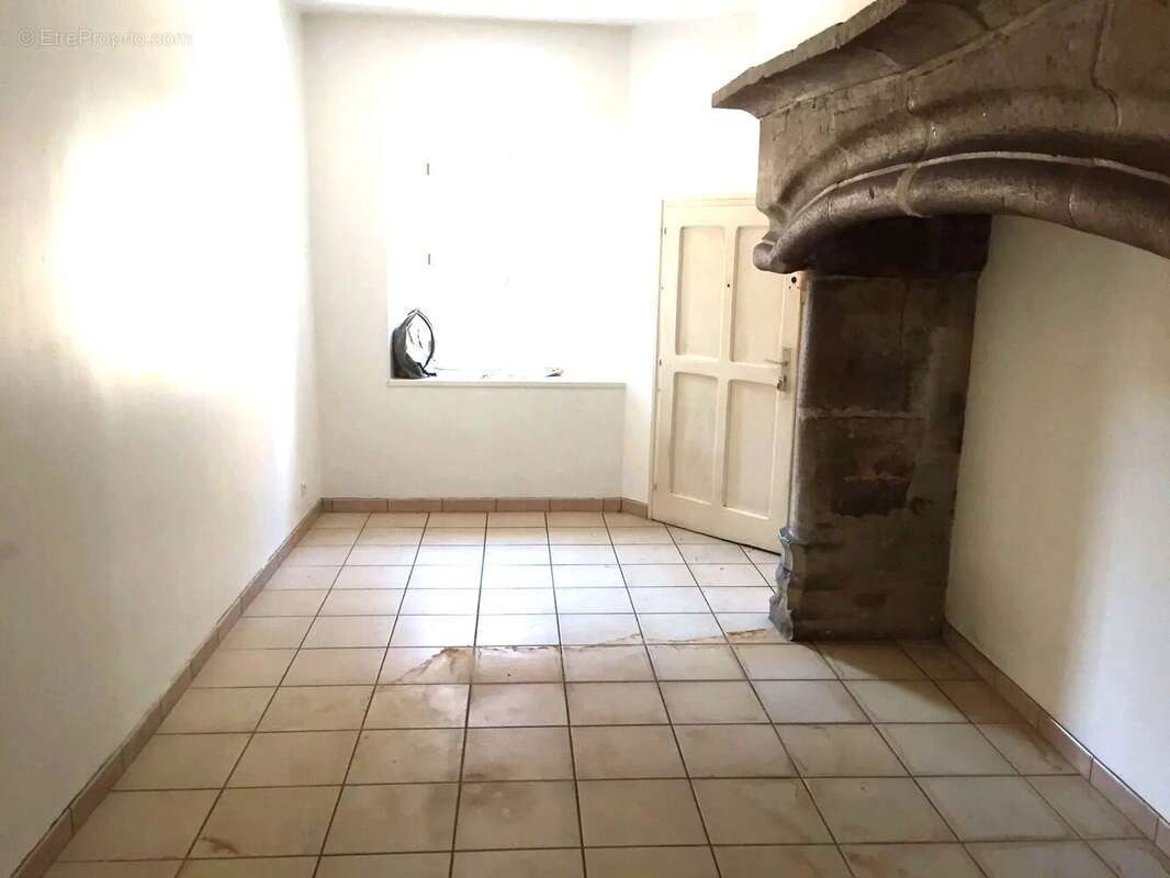 Appartement à HERICOURT