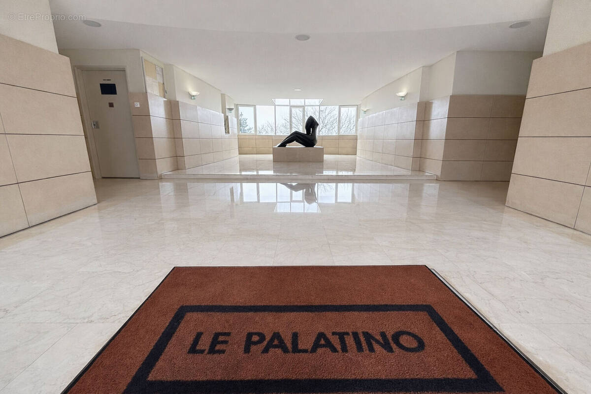 Appartement à ROSNY-SOUS-BOIS