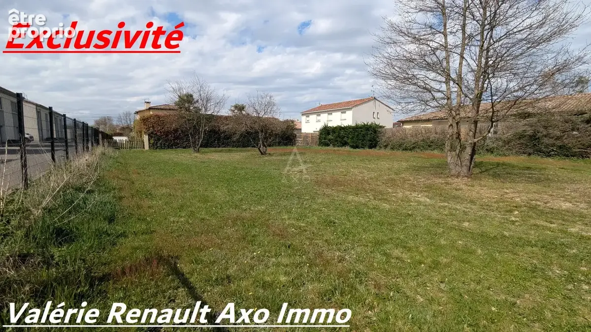Photo Terrain à Cugnaux au prix de 145 000€