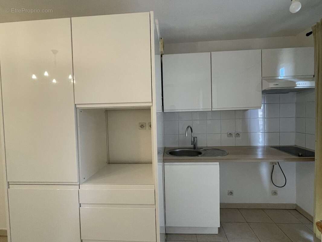 Appartement à LATTES