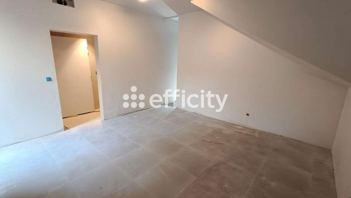 Appartement à AUBAGNE