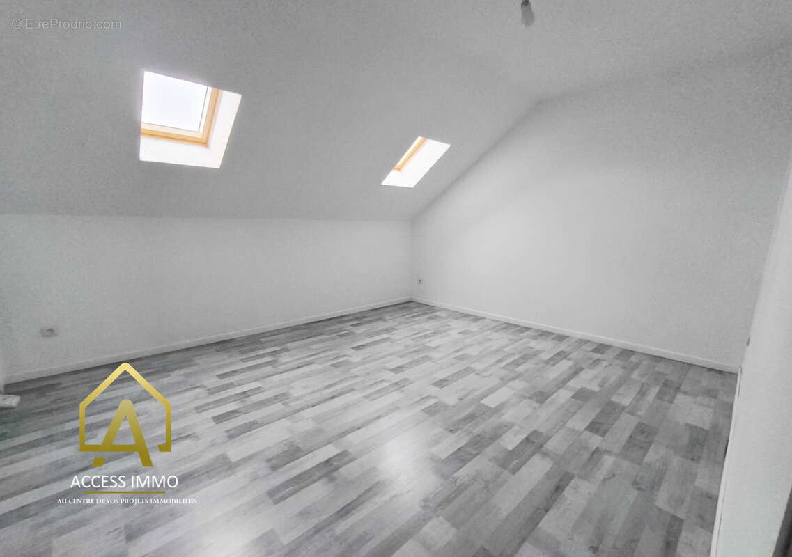 Maison à FRESNES-SUR-ESCAUT