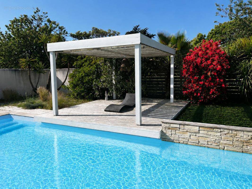 Maison à LA FLOTTE