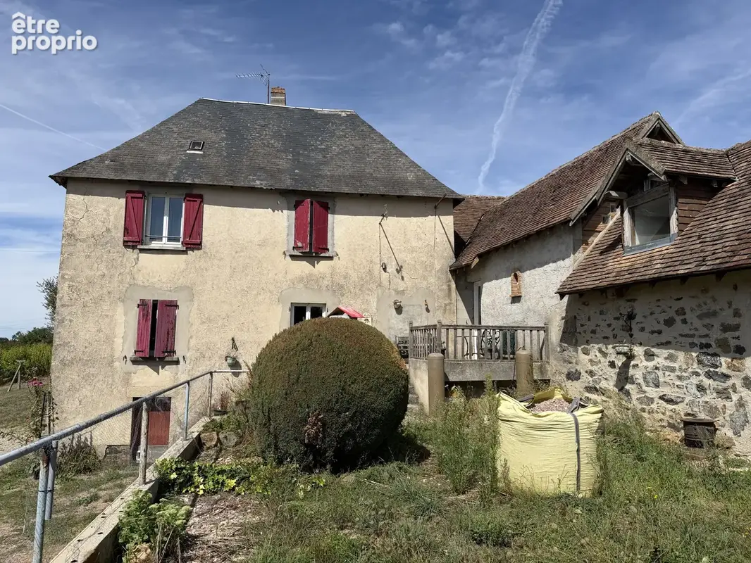 Maison en pierre avec dépendances et terrain - photo 7