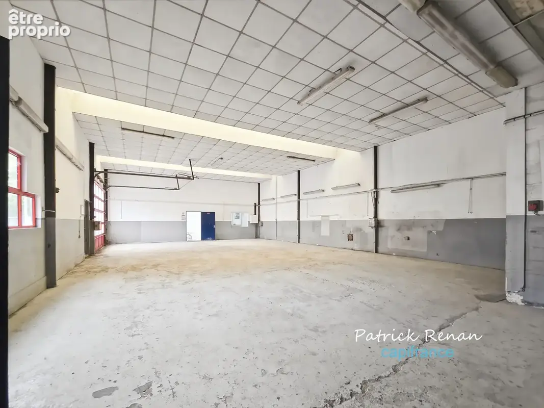 Local/bureau commerces (640 m2, parcelle 1098 m2)) à vendre JOUY EN JOSAS (78) - photo 7