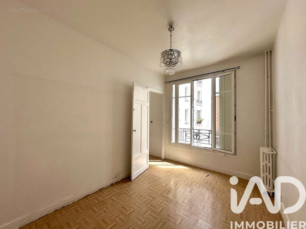 Photo 4 - Appartement à PARIS-18E