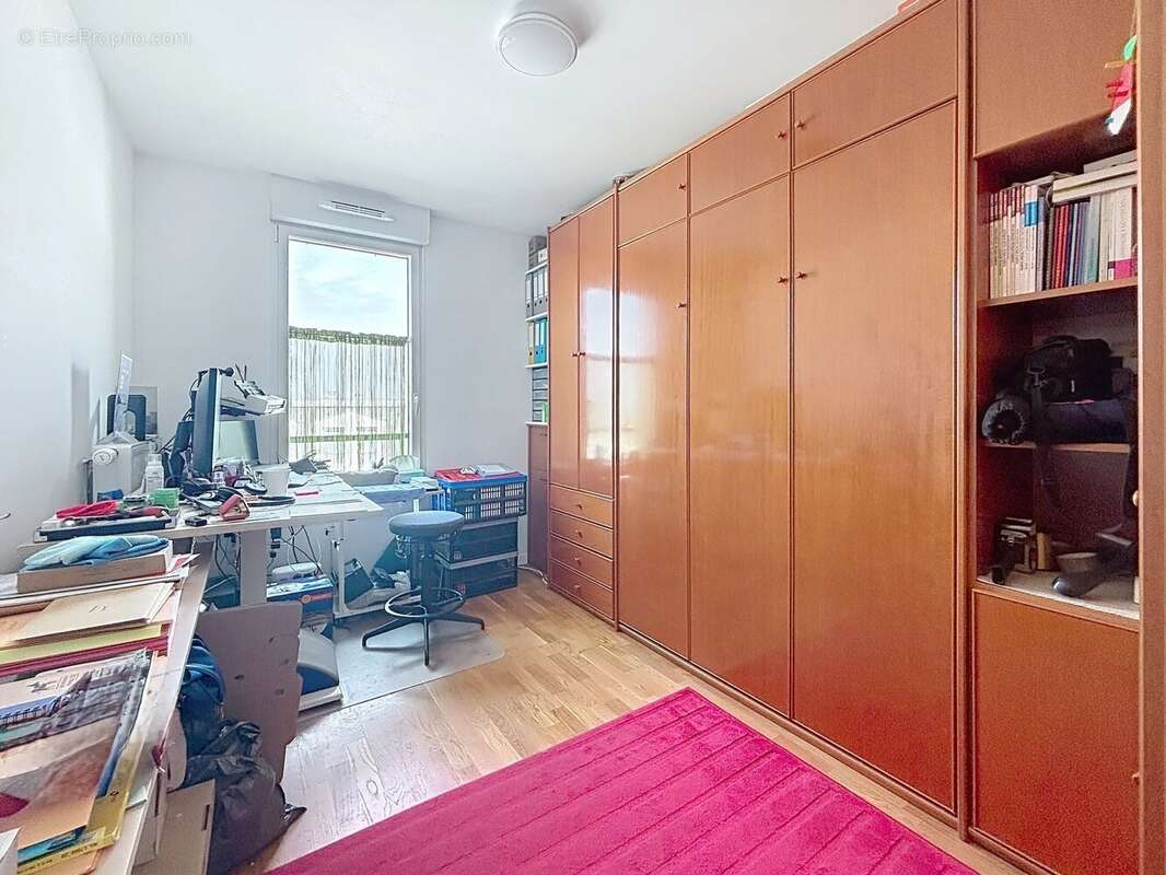Appartement à SAINT-CYR-L'ECOLE