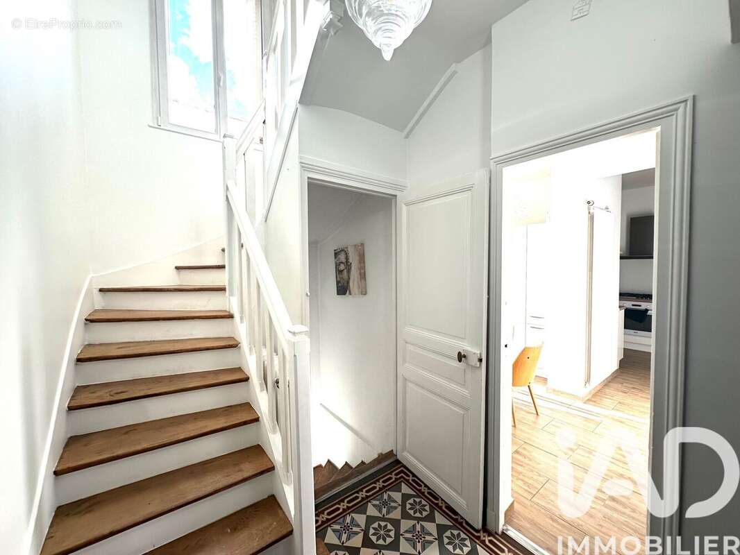 Photo 9 - Maison à LE RAINCY