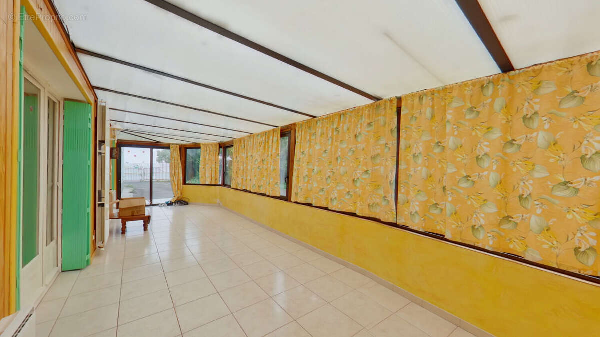 Maison à VOUZAILLES