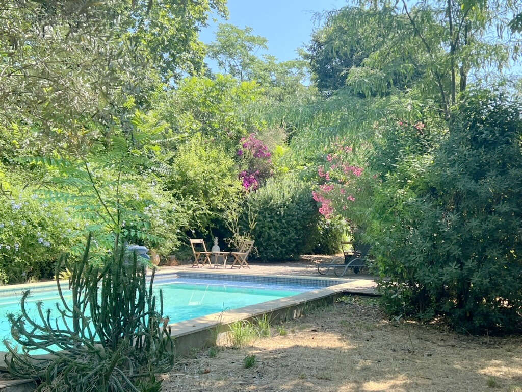 Maison à LA VALETTE-DU-VAR