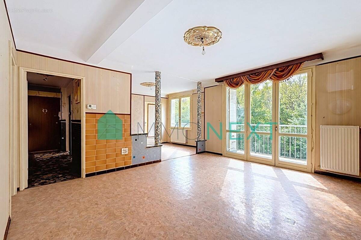Appartement à JOEUF