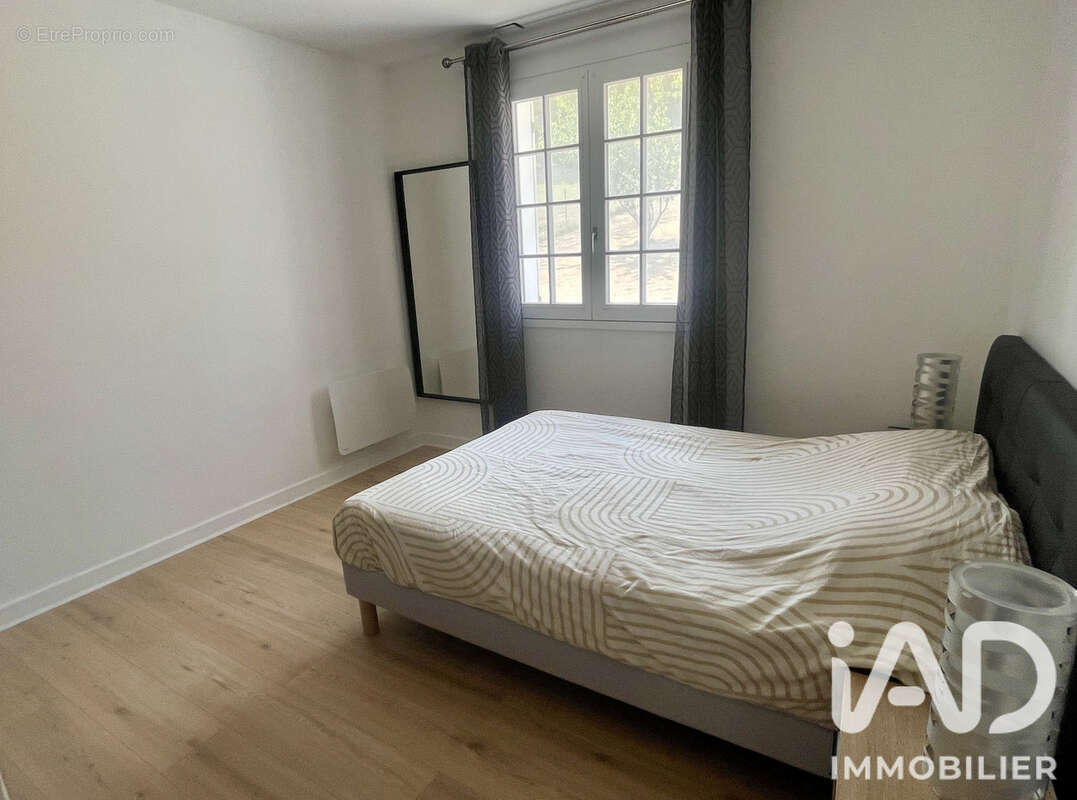 Maison 175 m² à Saint-Martin-Du-Tertre  - photo 8