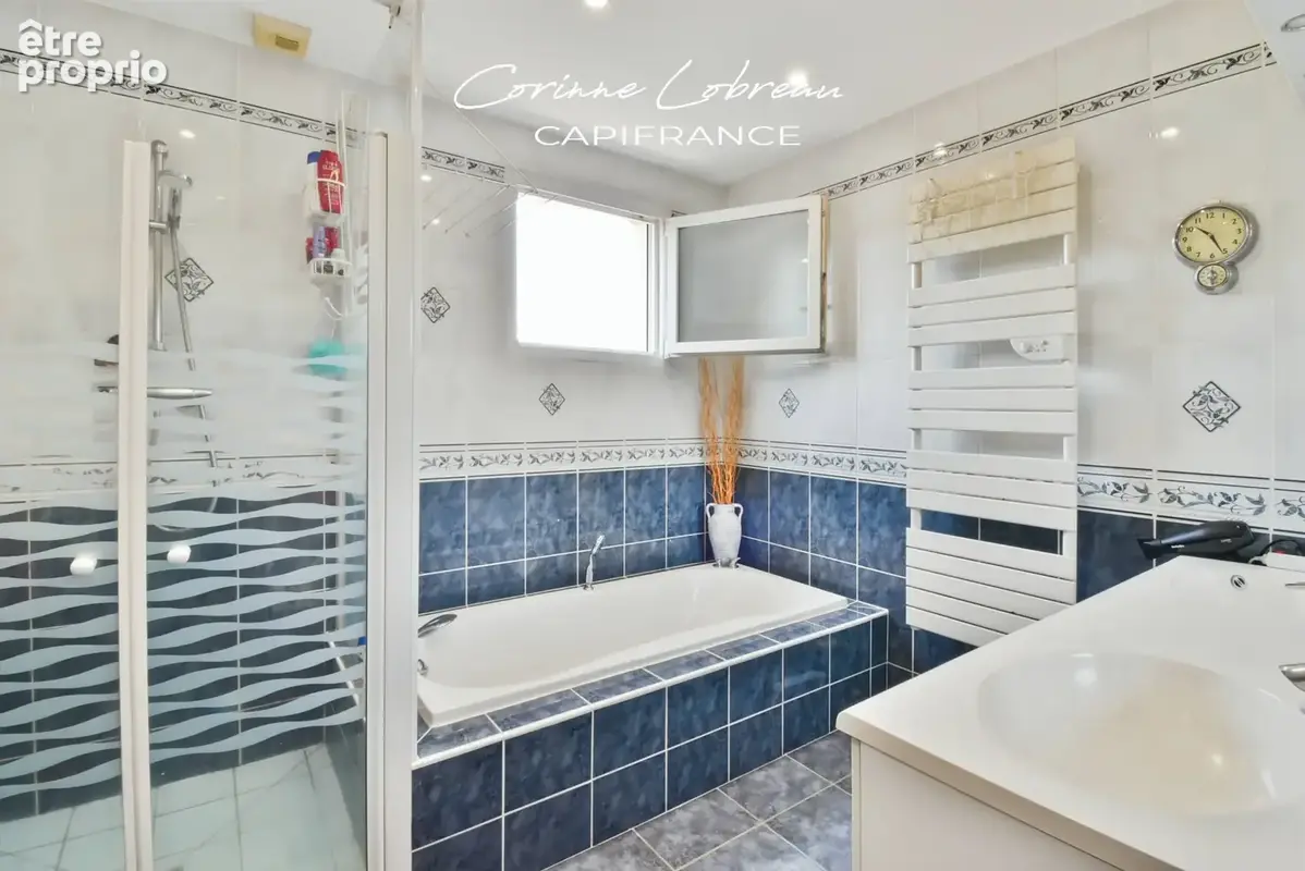 Propriété d’exception avec piscine et vue remarquable sur les deux roches - photo 20