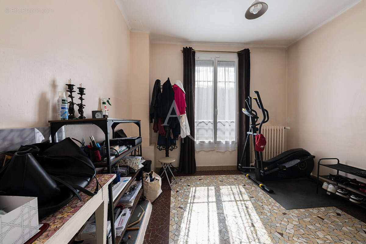 Maison à CHELLES