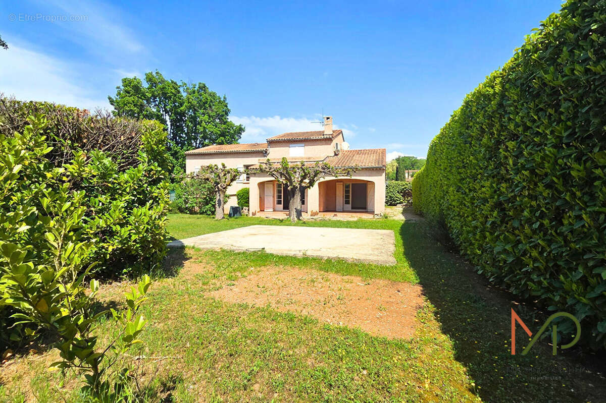 Maison Draguignan 5 pièce(s) 165 m2 - photo 5