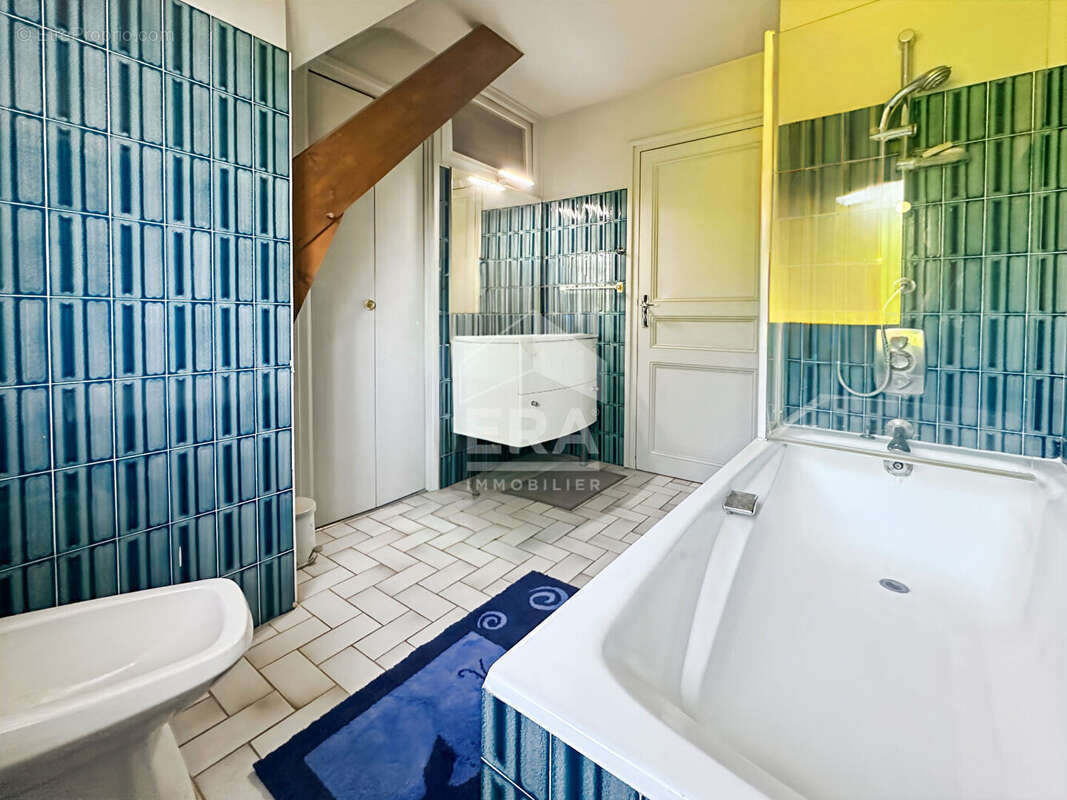 Maison à SAINT-FARGEAU-PONTHIERRY