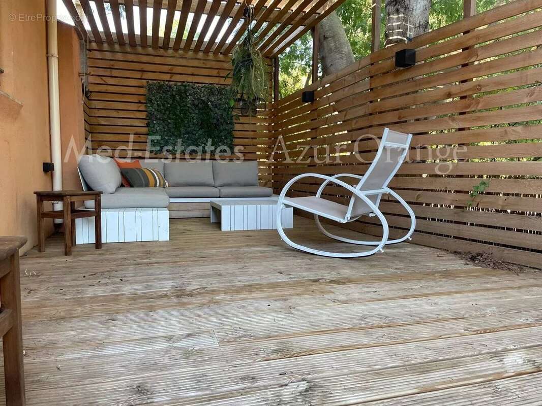 Appartement à GRIMAUD