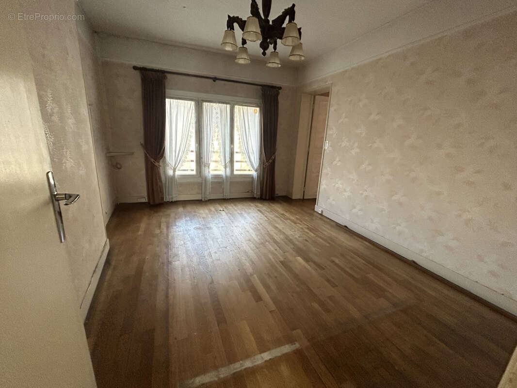 Maison à VILLIERS-LE-BEL