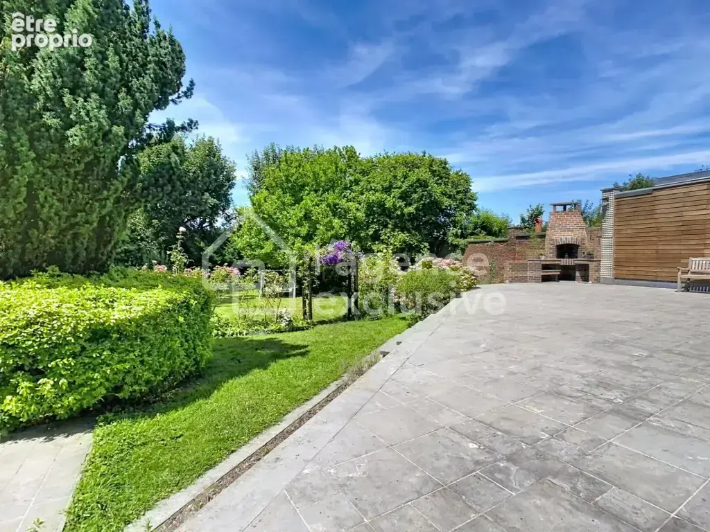 Maison 11 pièces 338 m² à vendre à Comines (59560) - photo 4