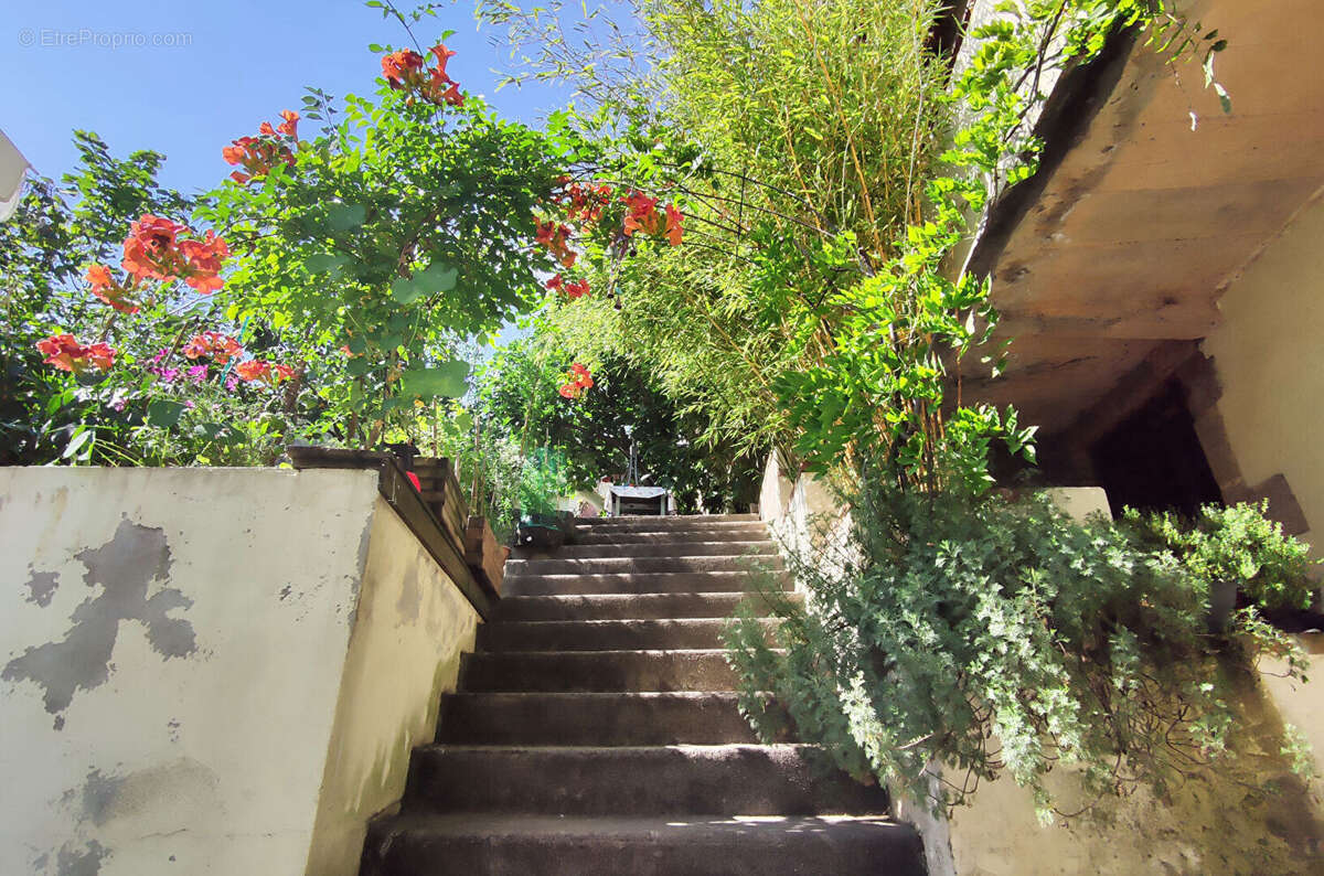 Maison à BORT-LES-ORGUES