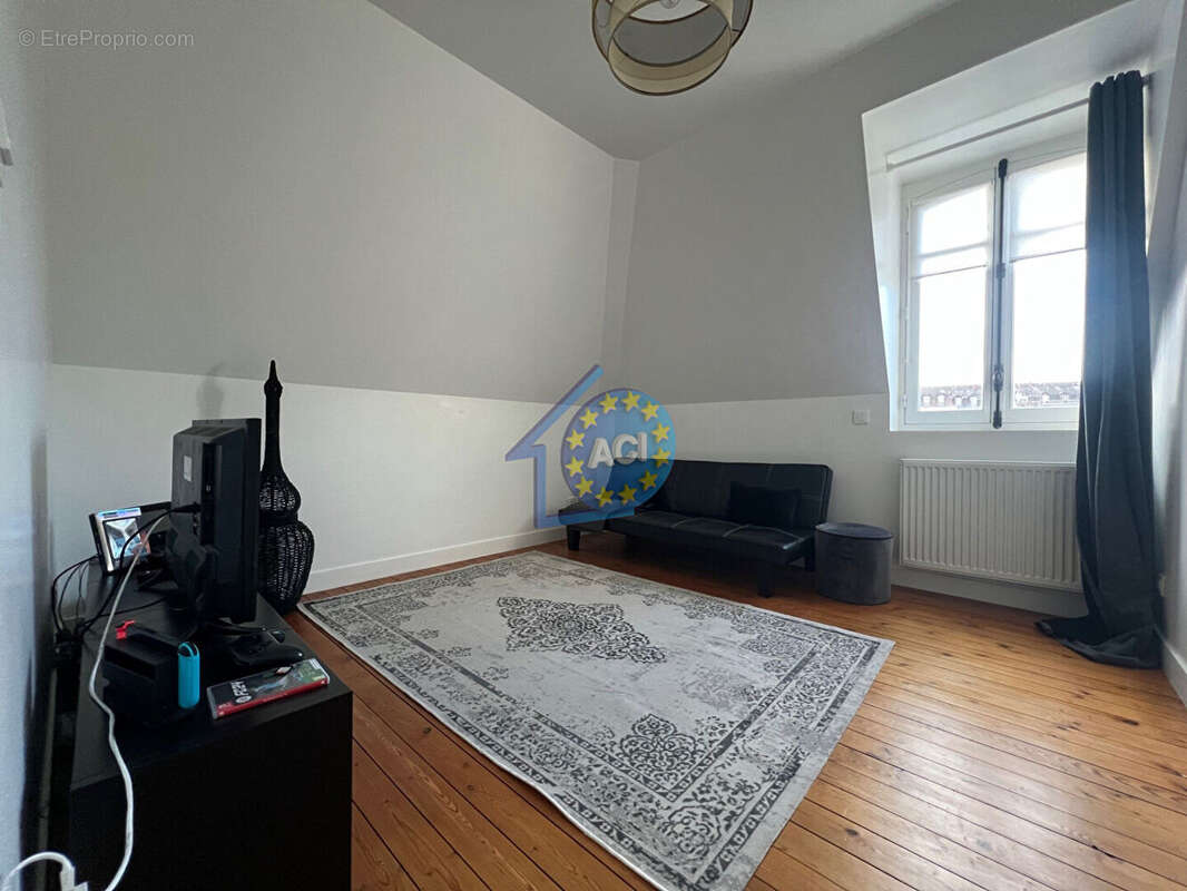 Maison à MANTES-LA-JOLIE