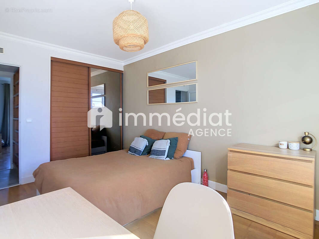 Appartement à RUEIL-MALMAISON