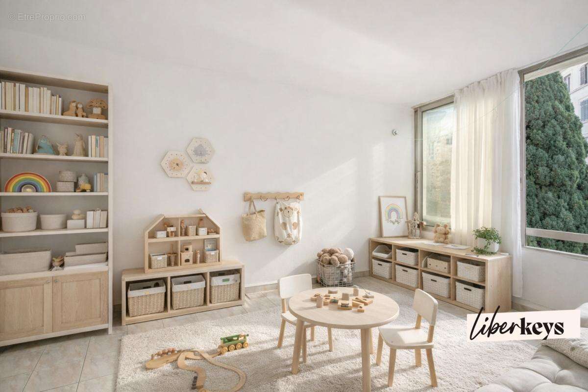 Appartement à MARSEILLE-2E