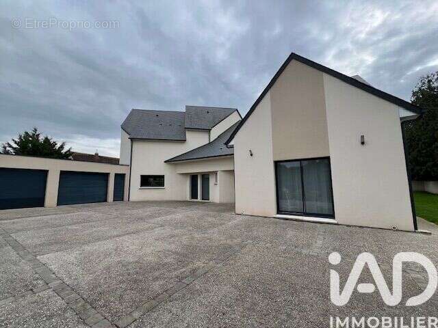 Photo 3 - Maison à SAINT-CONTEST
