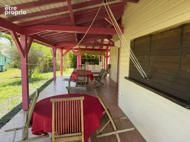 Maison 5 pièces 107 m² à vendre à Sainte-Rose (97115) - photo 7