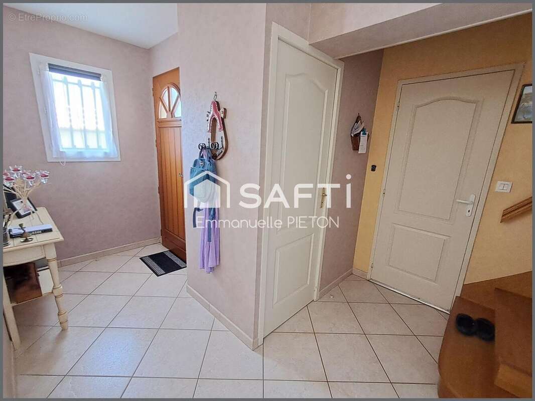 Photo 5 - Maison à NEUVILLE-DE-POITOU