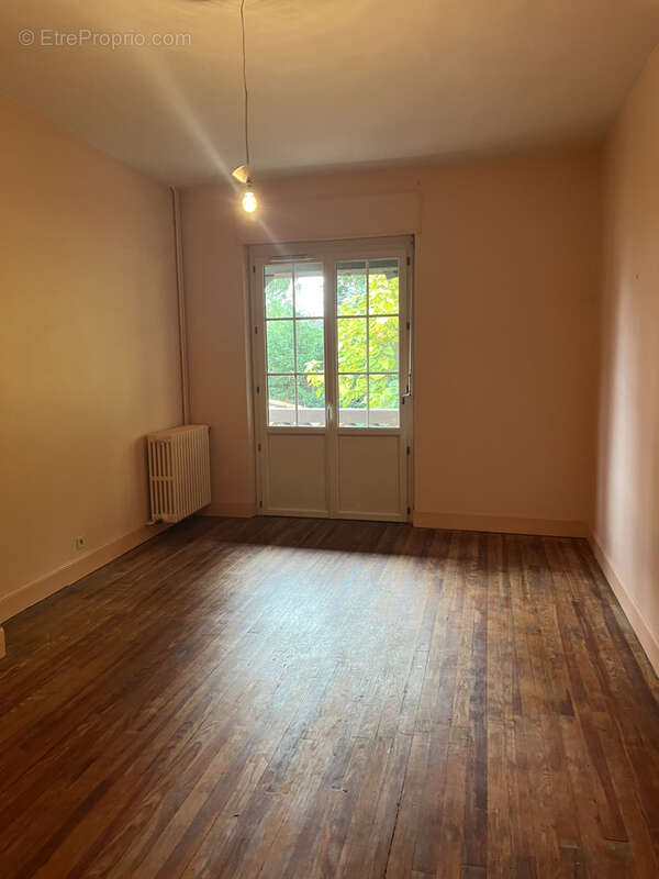 Maison à L&#039;ISLE-JOURDAIN