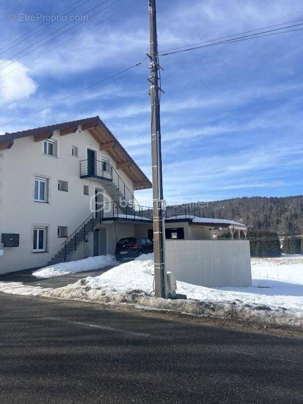 Appartement à BOIS-D'AMONT