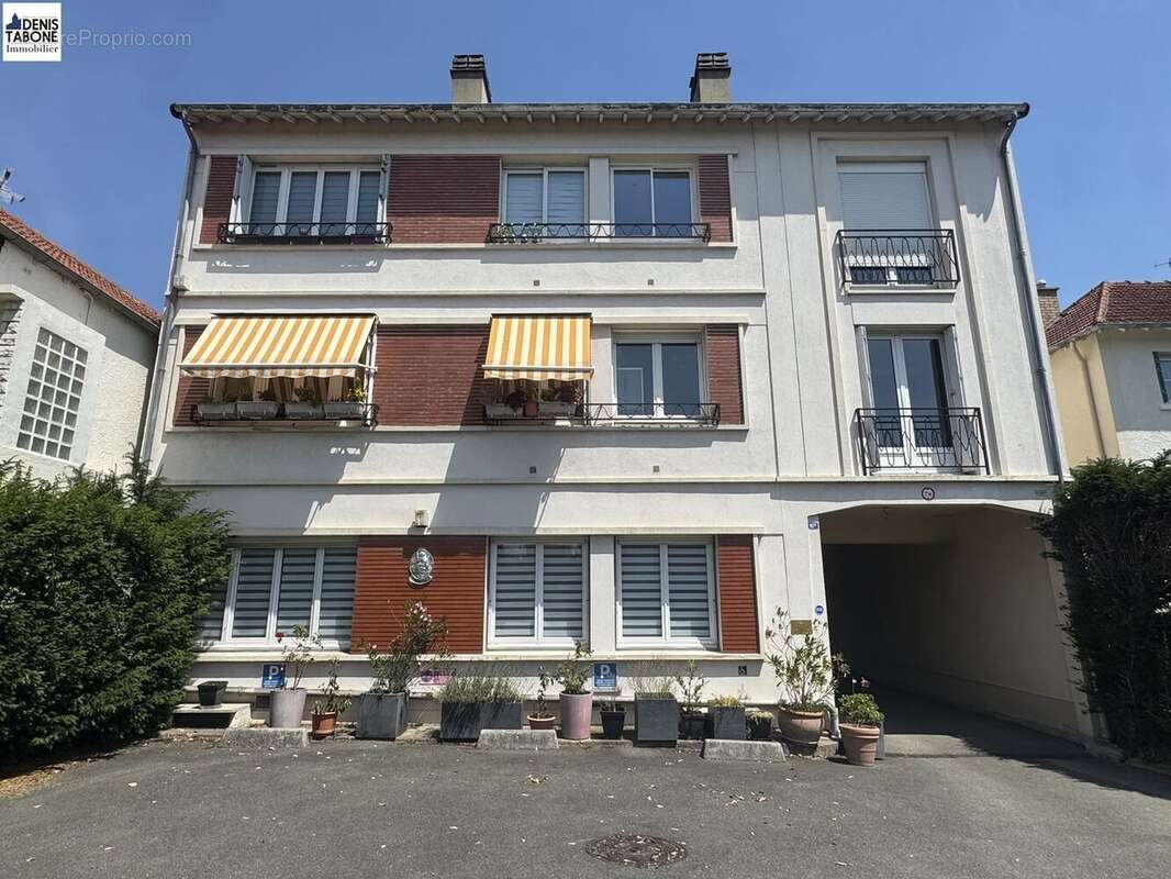 Appartement à SAINT-PRIX