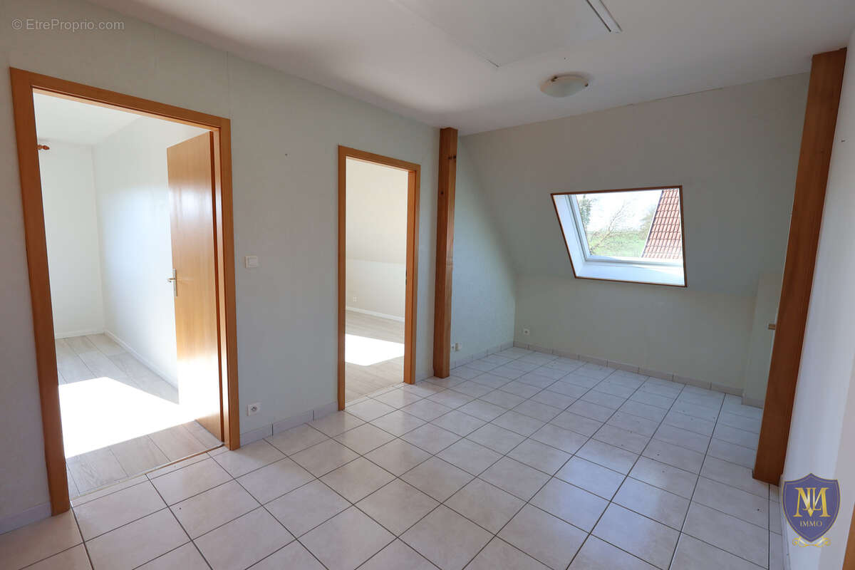 Knoeringue au calme belle maison 125m2 sur 7,61 ares - photo 8