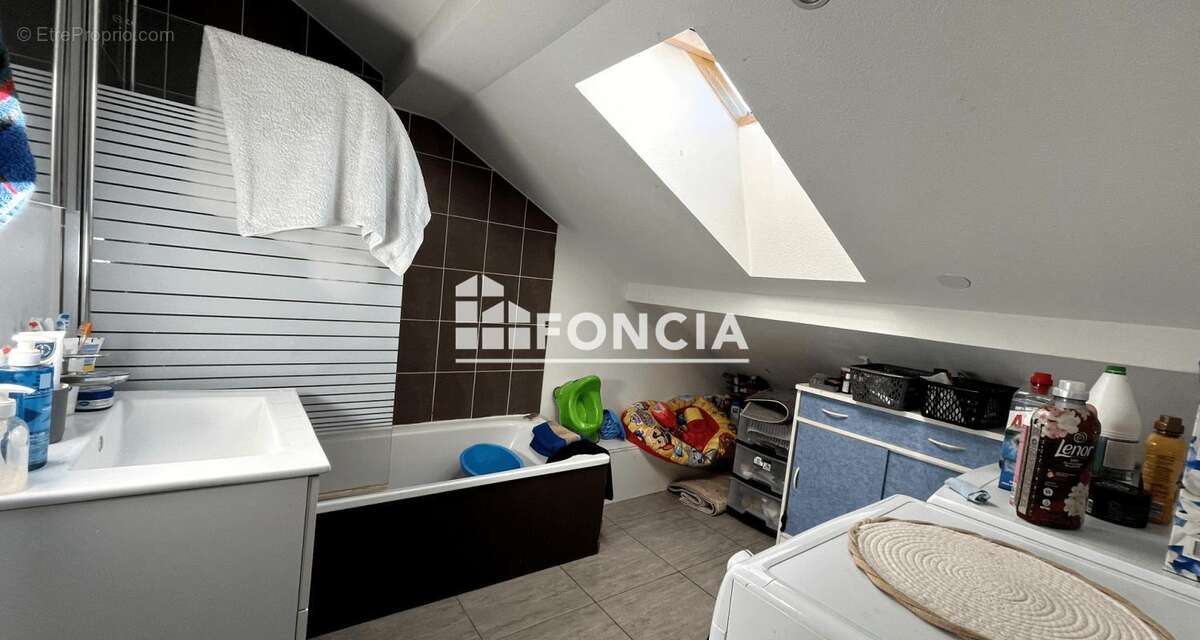 Appartement à ALBERTVILLE