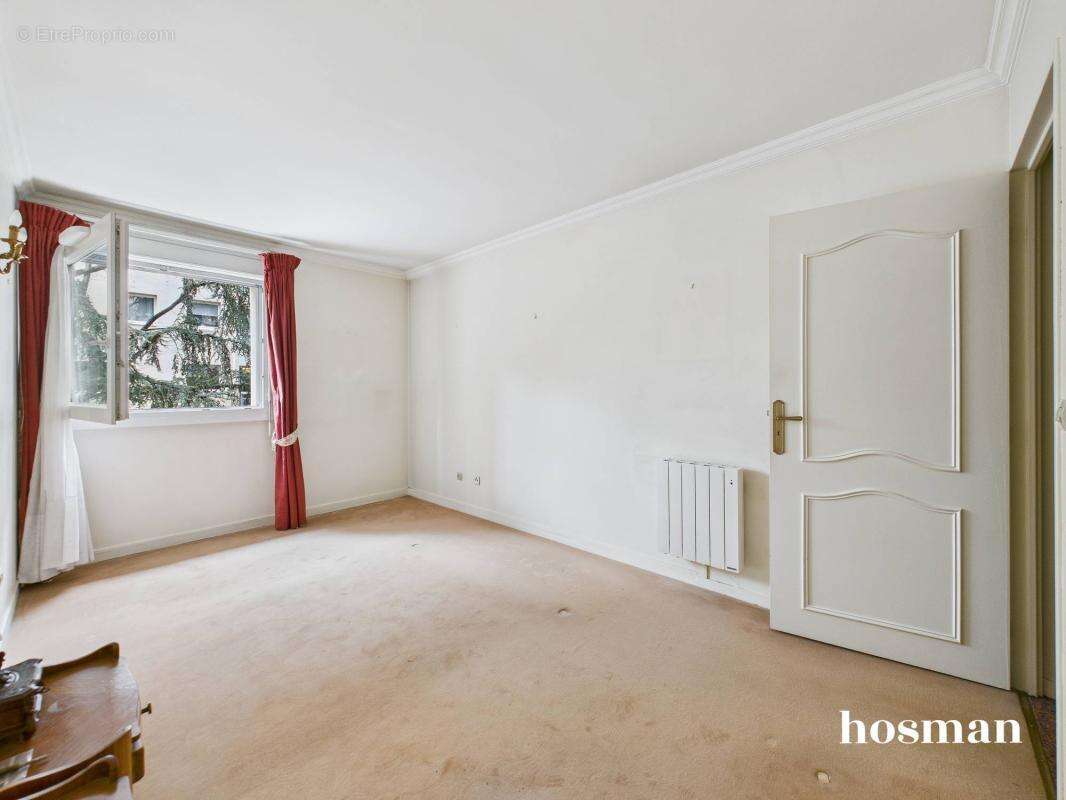 Appartement à LA CELLE-SAINT-CLOUD