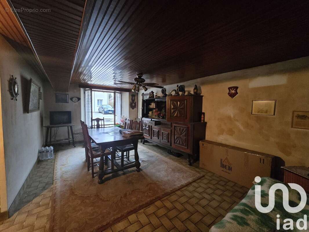 Photo 2 - Maison à ROMILLY-SUR-SEINE