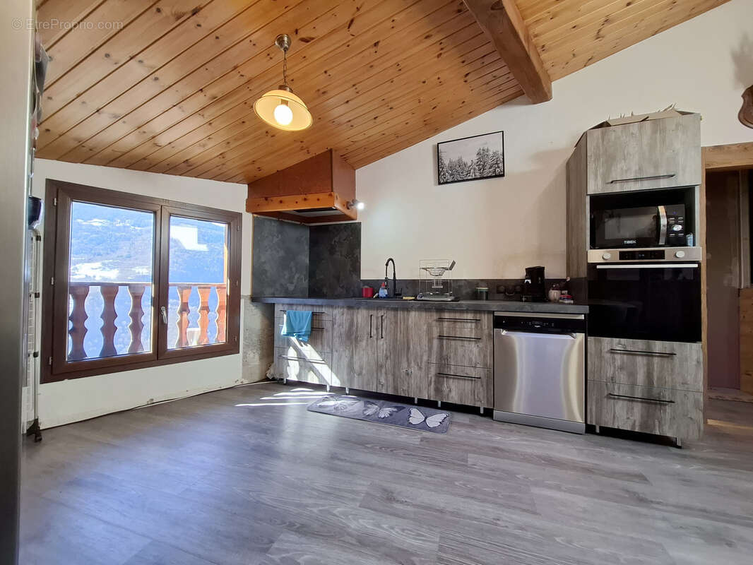 Appartement à MONTAGNY