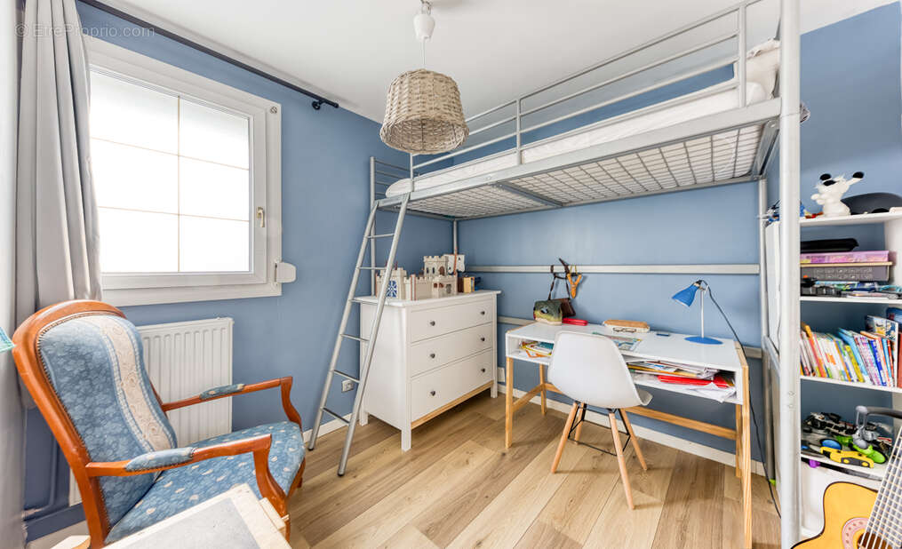 Maison à BRIE-COMTE-ROBERT