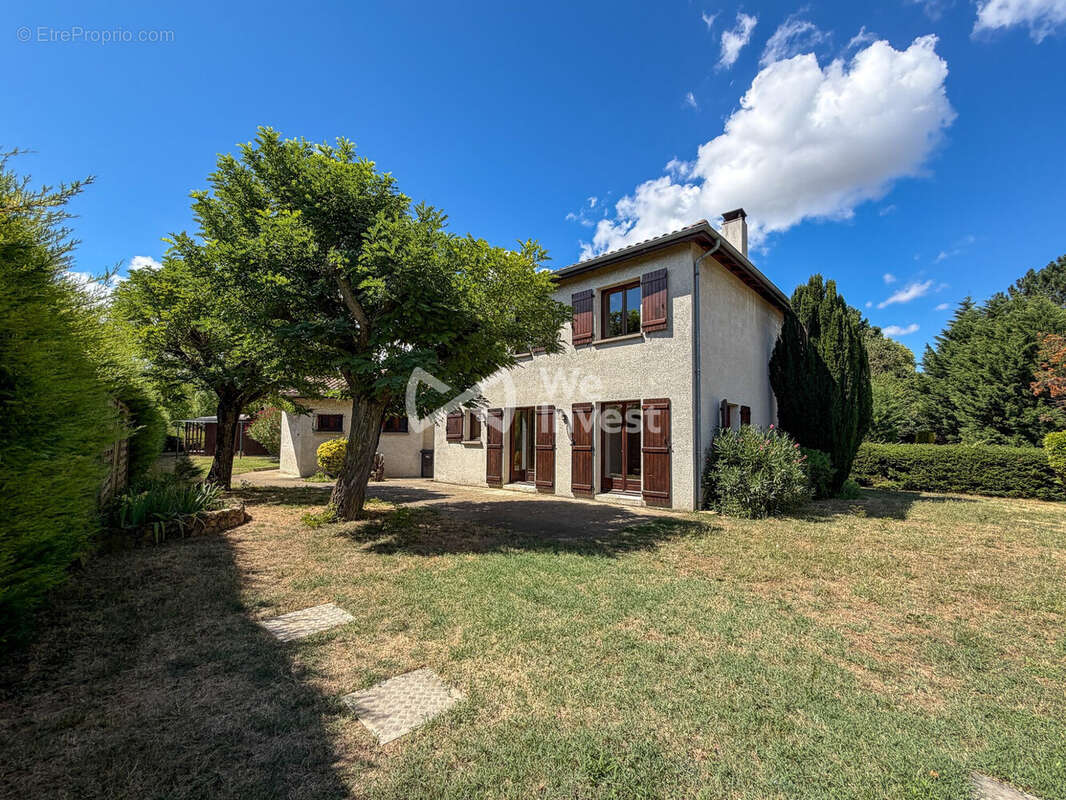 Maison 5 pièces 114 m² à vendre à Saint-Cyr-Sur-Le-Rhone (69560) - photo 2