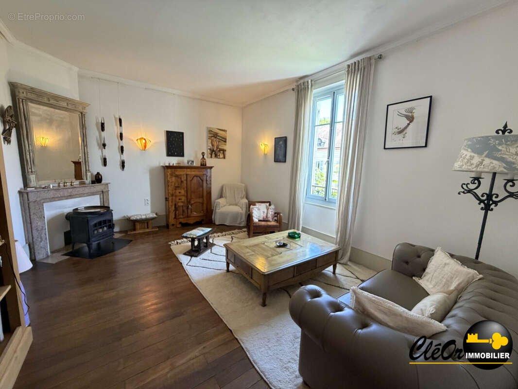 Maison 180 m² à Navilly  - photo 4