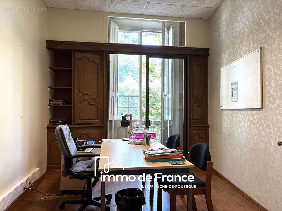 Local commercial de 182 m² avec changement de destination possible - photo 4