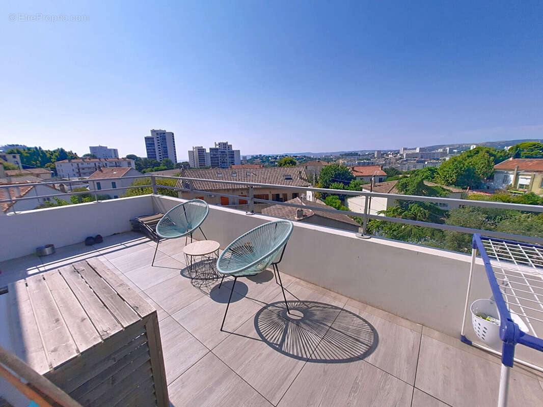 Appartement à MARSEILLE-12E