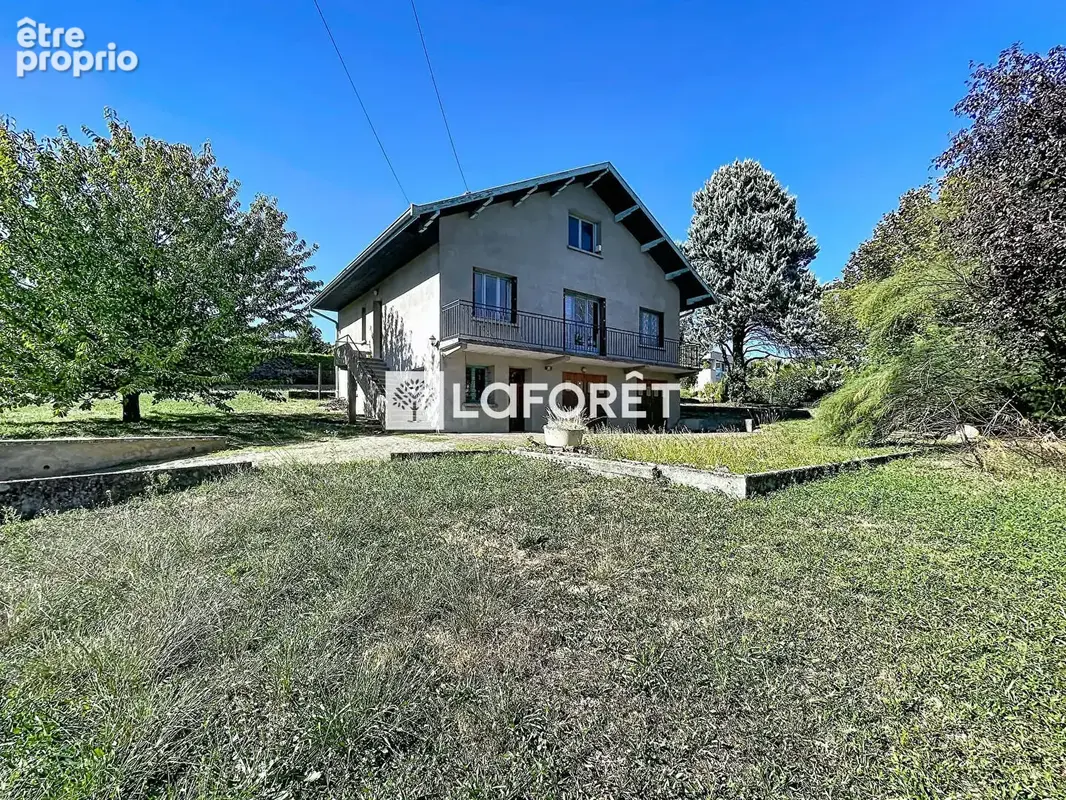 Tènement foncier de 1 706 m² ? potentiel de division - photo 2