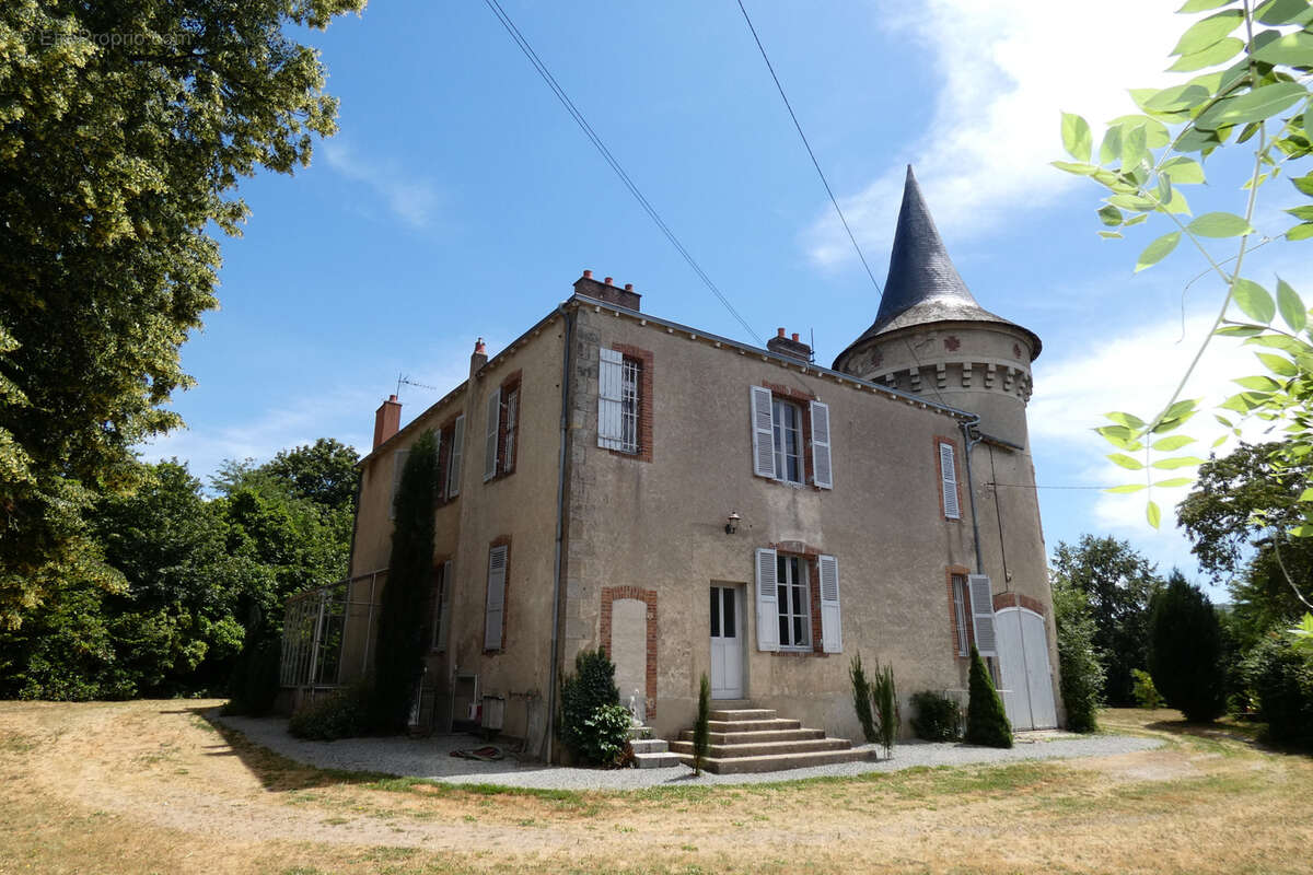 Maison à GUERET