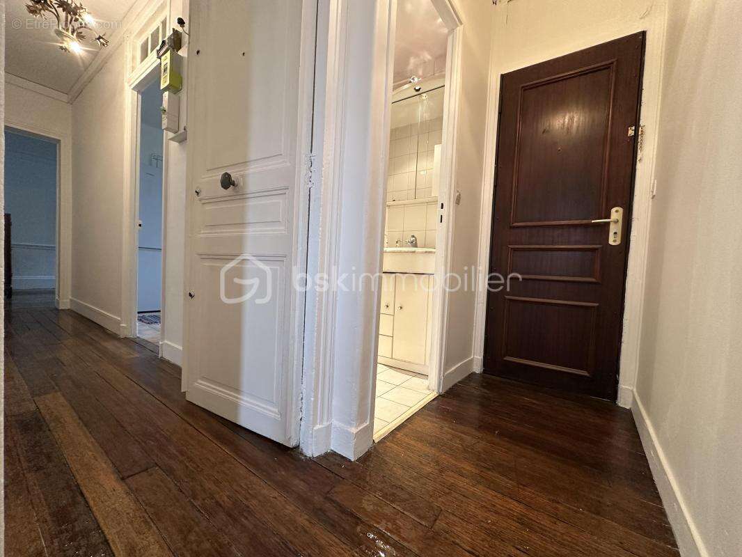 Appartement à AUBERVILLIERS
