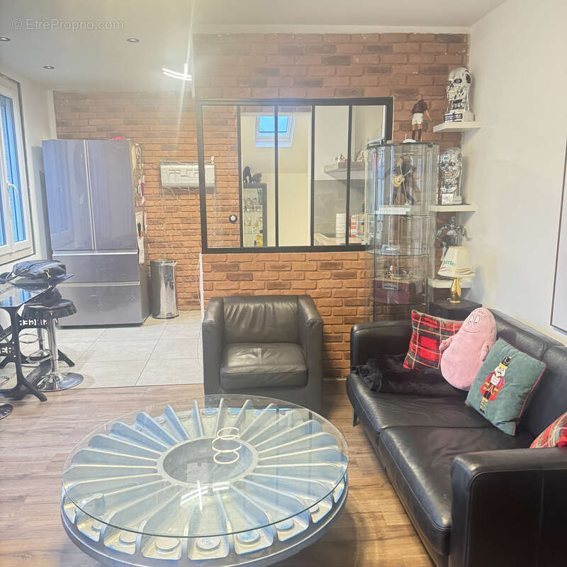 Maison à MONTIGNY-LES-CORMEILLES