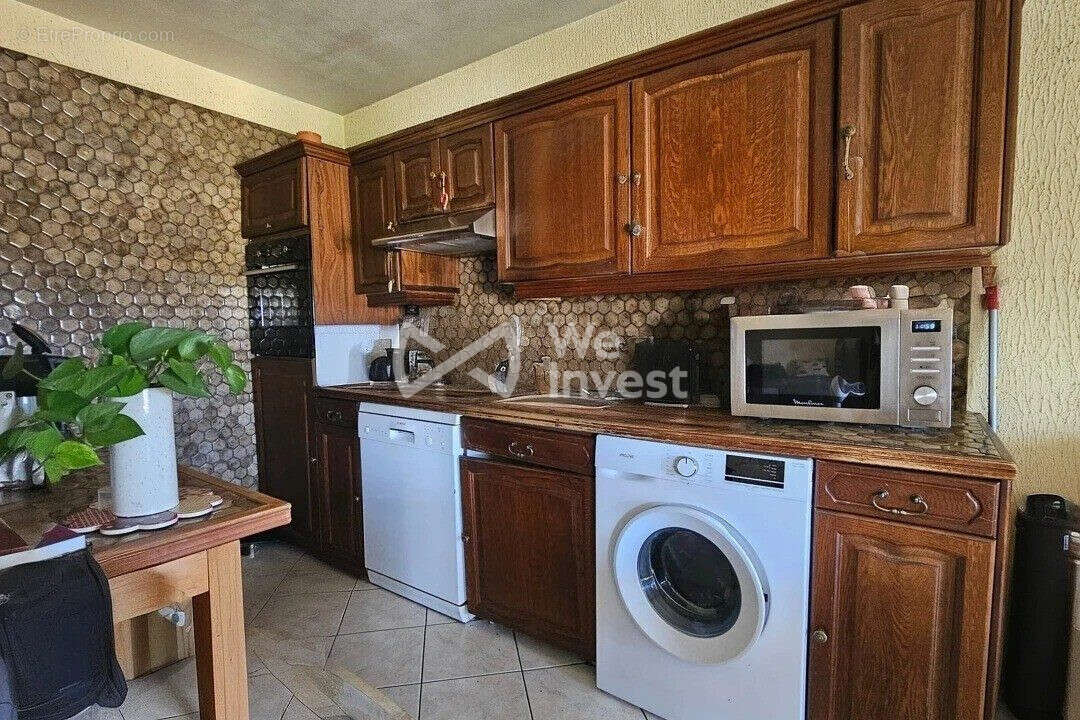 Appartement 78 m² à Marseille-12e  - photo 6
