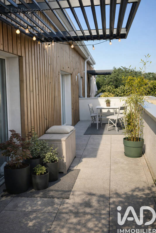 Photo 1 - Appartement à CARIGNAN-DE-BORDEAUX